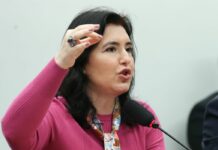 Governo adia entrega do arcabouço fiscal para a próxima semana