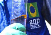 ANP encontra irregularidades nos preços de combustíveis em 12 estados