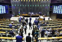 Câmara aprova projeto que reajusta tabela dos cartórios do Distrito Federal