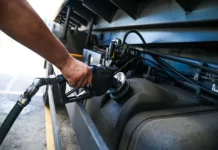 Diesel mais barato a partir desta sexta-feira nas distribuidoras