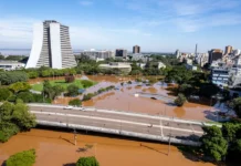 Das 441 cidades em calamidade no RS, só 69 pediram recursos federais