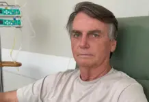 Jair Bolsonaro tem alta após três semanas internado em Brasília