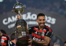 Flamengo conquista o tetra da Libertadores e se isola como maior campeão brasileiro